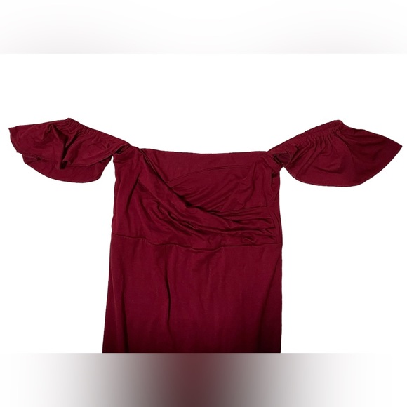 Mermaid Maternity Gown - Picture 10 of 13